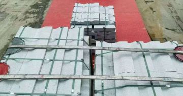 淮南 芝麻白仿形加直形路沿石出货日常