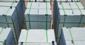 淮南 芝麻白花岗岩5公分地铺石 花岗岩厂家工厂装车日常