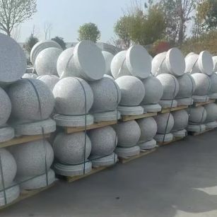 淮南 白麻花岗岩石材圆球，石球，挡车球，隔离球，景观石球，风水球等