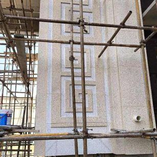 淮南 黄金麻花岗岩别墅外墙干挂回纹造型效果