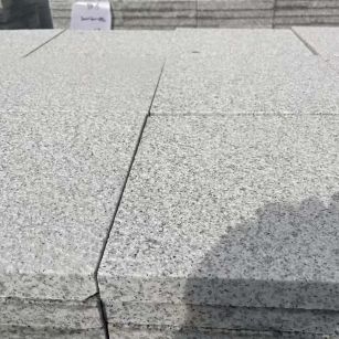 淮南 白麻花岗岩石材推荐 荔枝面地铺石