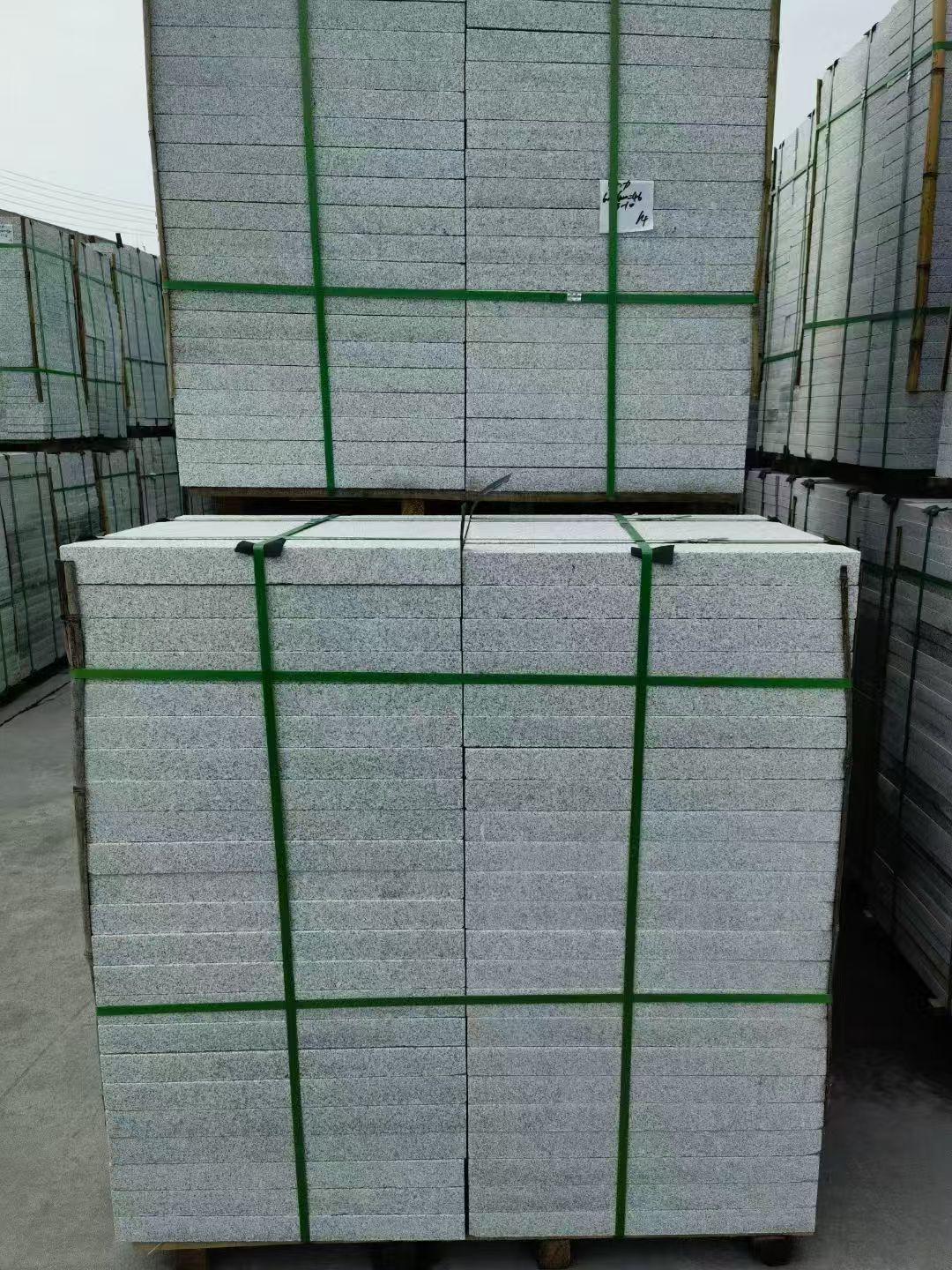 淮南 芝麻白火烧，园林广场市政工程地铺石，1.8~5.0厚均有现货