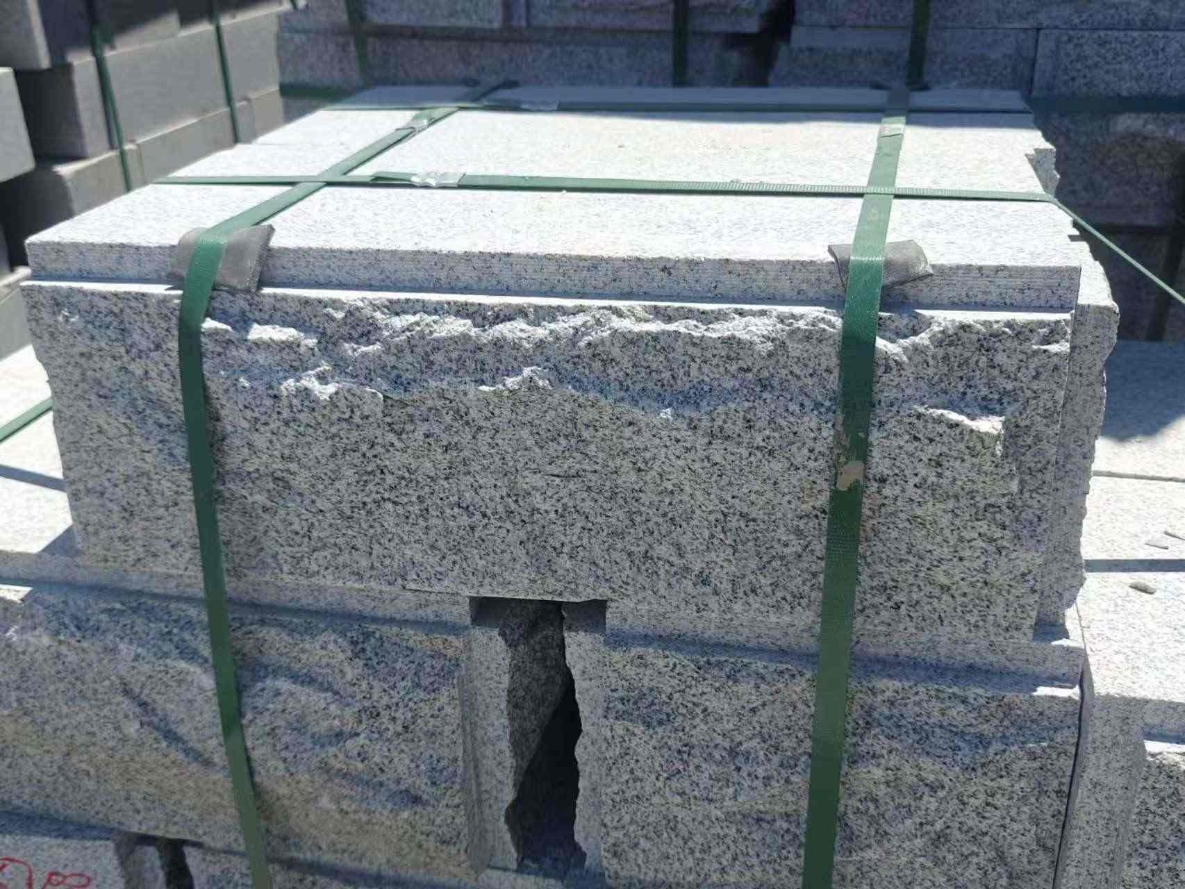 淮南 芝麻白花岗岩自然面成品