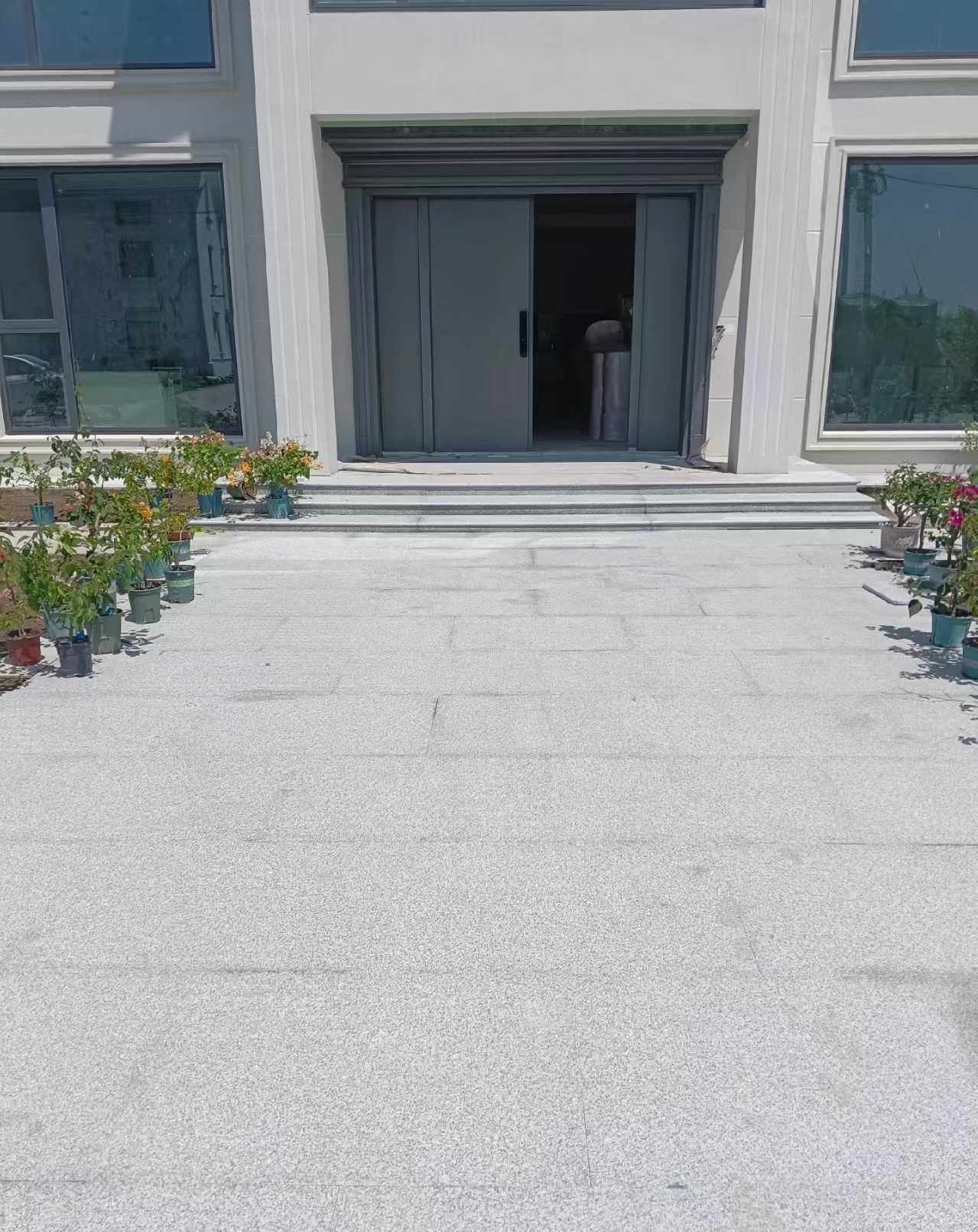 淮南 芝麻白花岗岩地铺石地面铺装