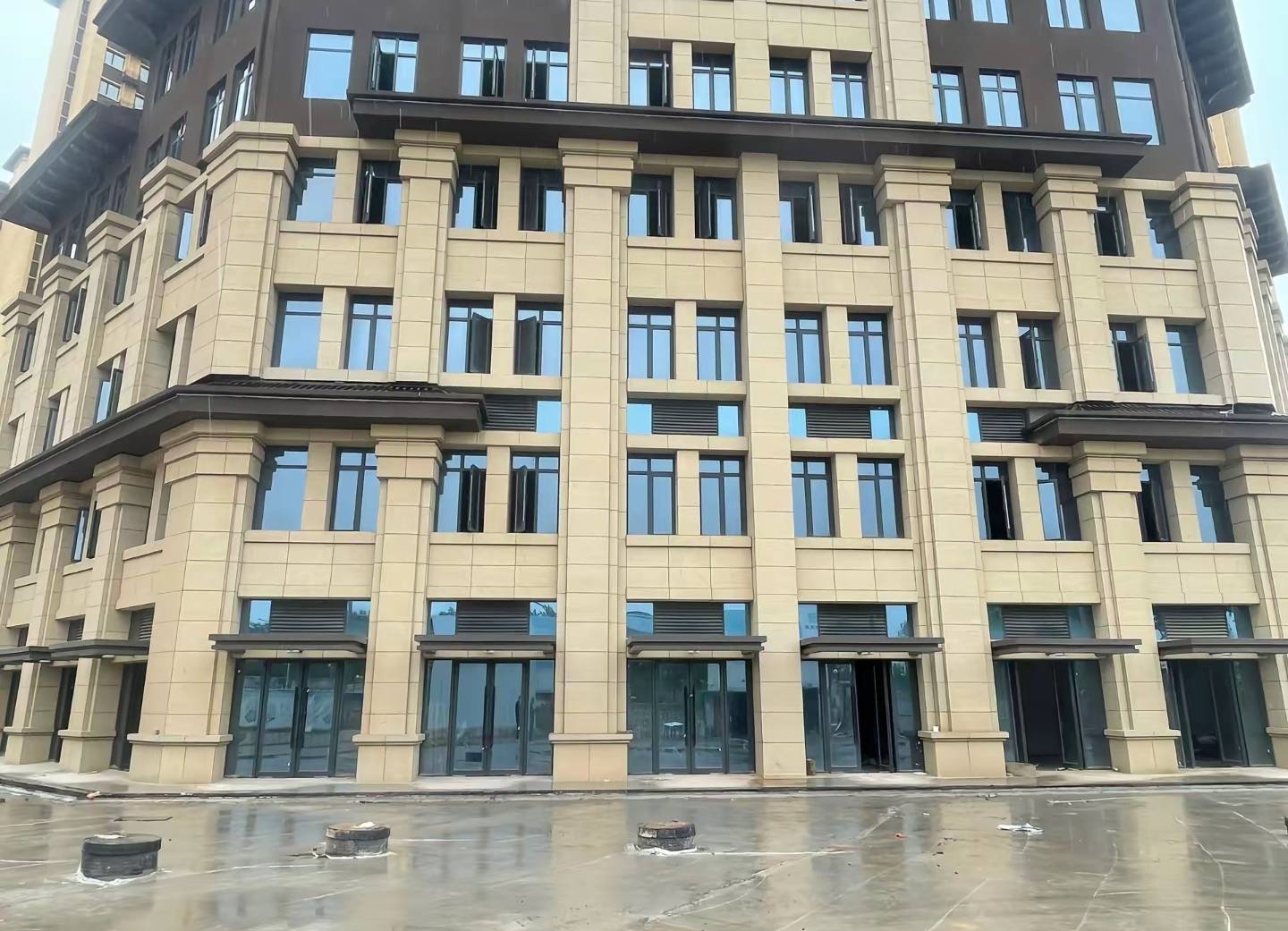 淮南 黄金麻花岗岩荔枝面小区外墙干挂