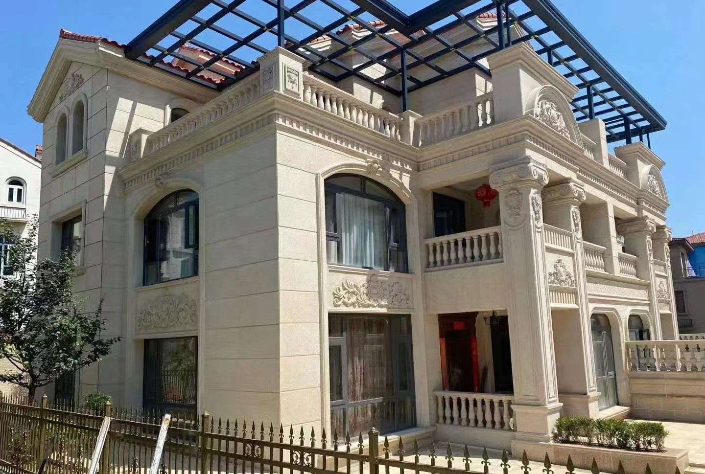 淮南 黄金麻花岗岩荔枝面别墅外墙干挂