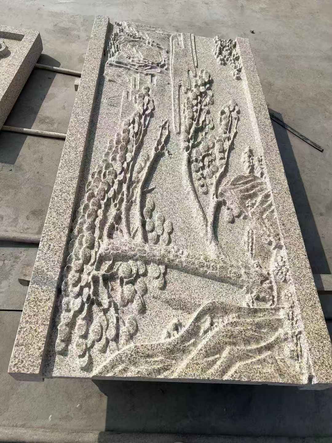 淮南 黄金麻雕刻板浮雕迎客松