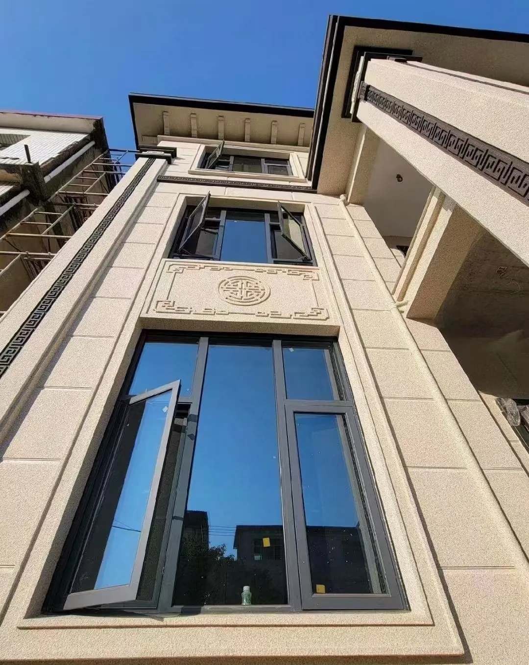 淮南 黄金麻荔枝面别墅外墙干挂效果展示