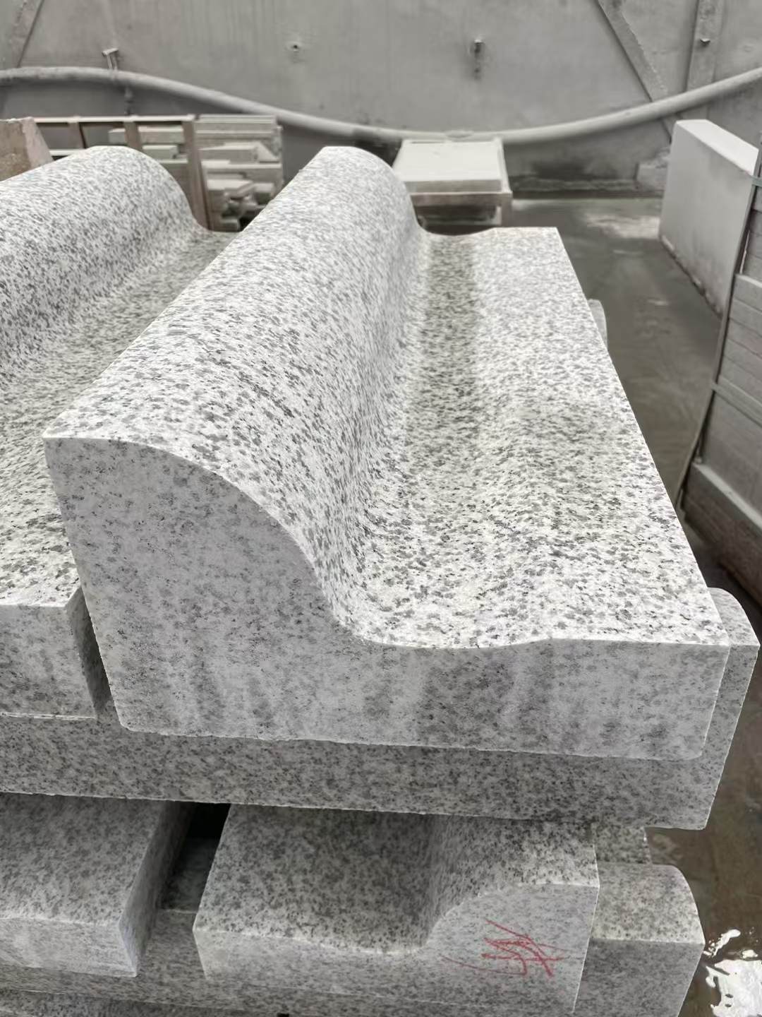 淮南 白麻花岗岩S型路沿石，路侧石，马路牙子等