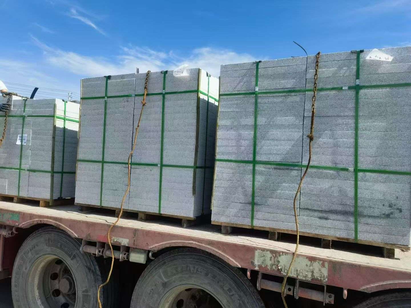 淮南 芝麻白花岗岩地铺石装车日常